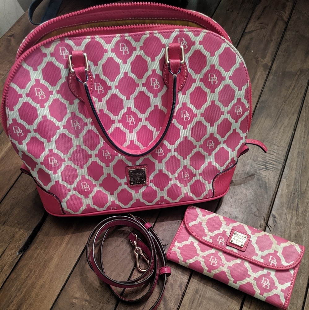 D&B bag